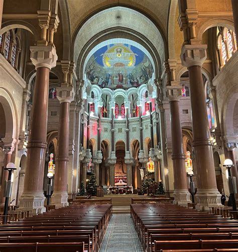 L'église du Sacré.